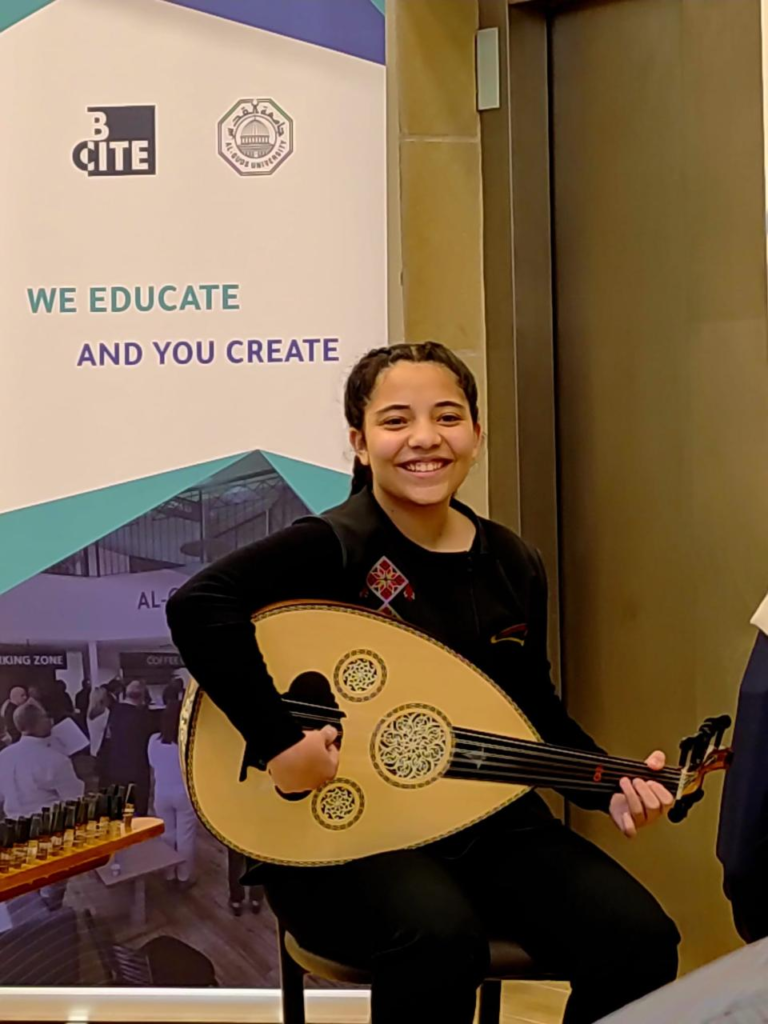 image-1-768x1024 بدعم فرنسي بقيمة 1.2 مليون يورو… افتتاح مركز القدس للتكنولوجيا وريادة الأعمال في قصر الحمراء